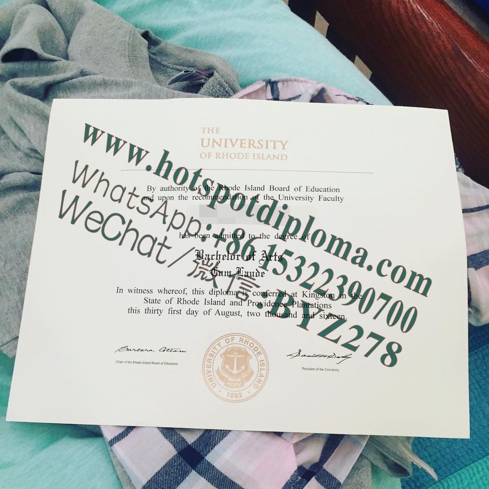 Fake University of Rhode Island Diploma makers